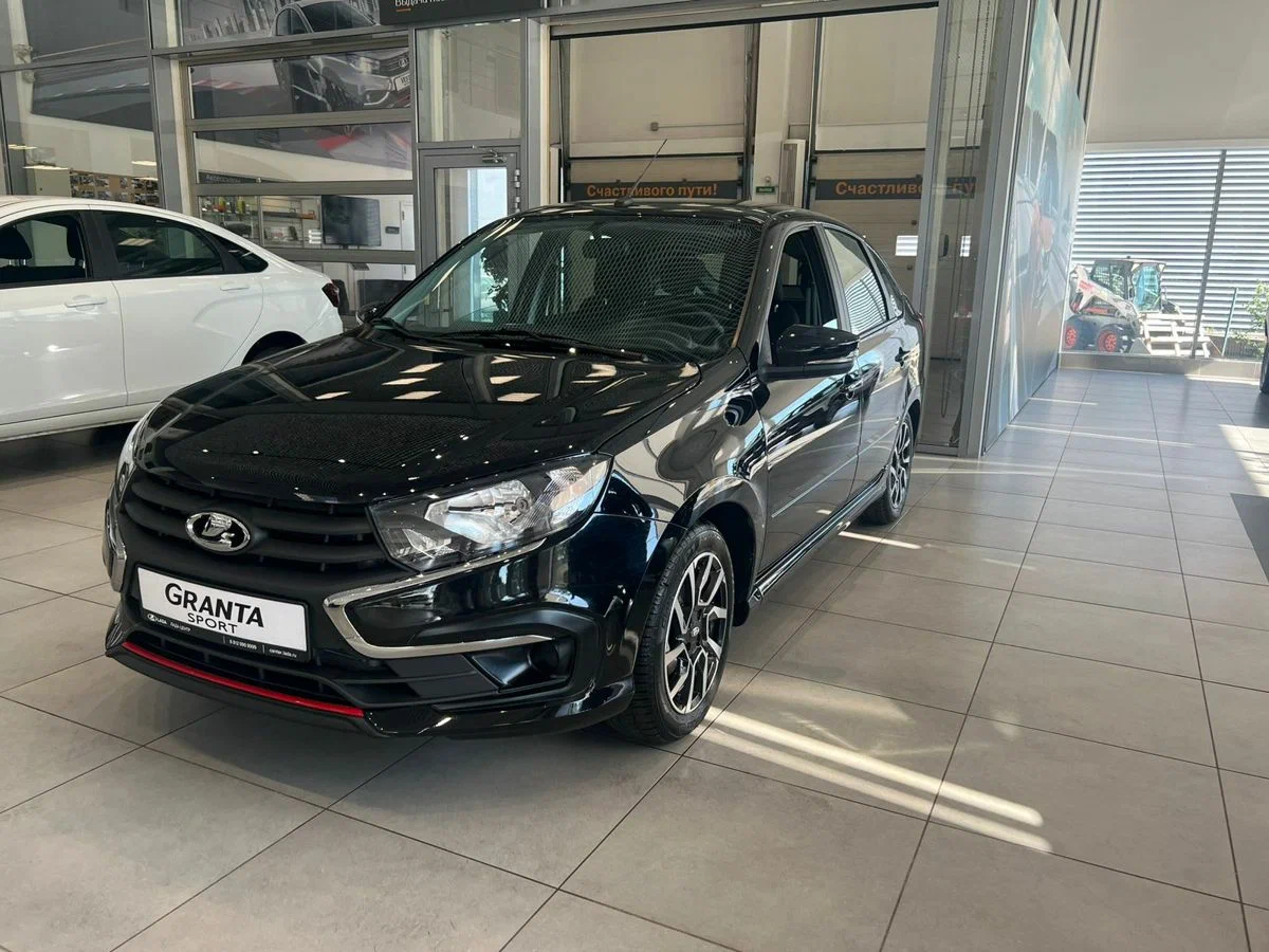 Lada Granta Sportline Лифтбек - фото №1